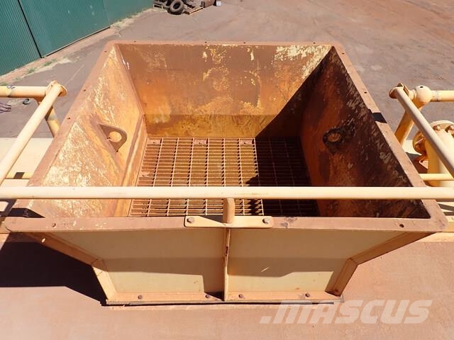 CAT HD785-5 Articulated Haulers