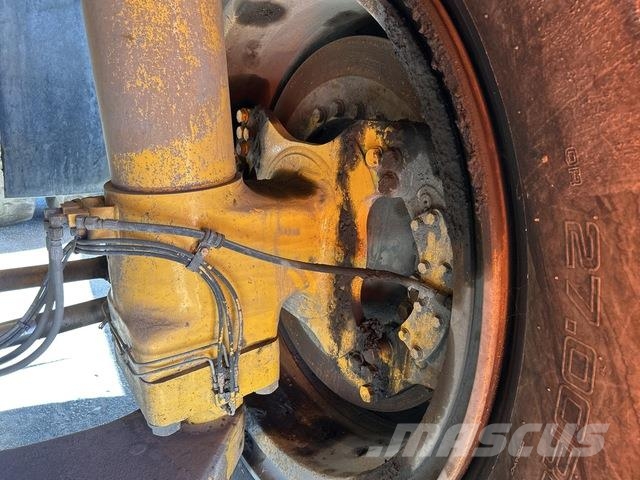 CAT HD785-5 Articulated Haulers
