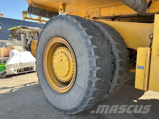 CAT HD785-5 Articulated Haulers