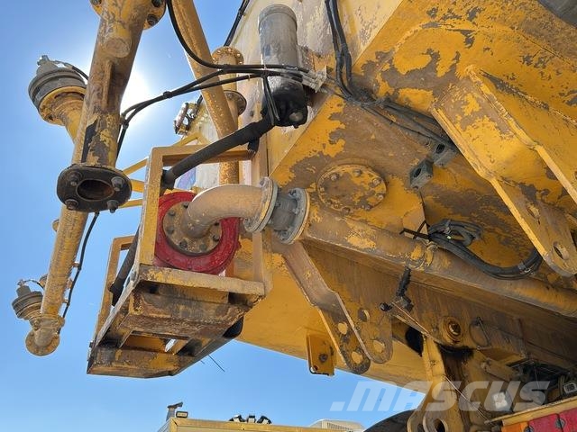 CAT HD785-5 Articulated Haulers
