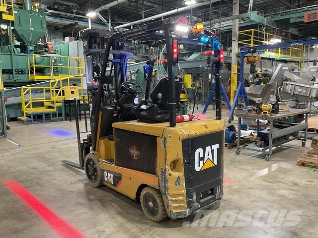 CAT MH EC25EN2-AC Chariots élévateurs électriques