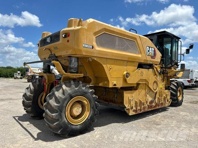 CAT RM600 Soil compactors
