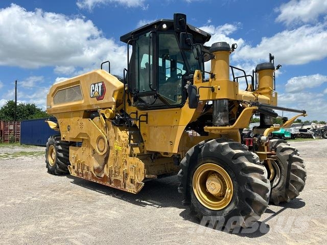CAT RM600 Soil compactors