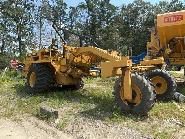 CAT SS250B Kompaktorji tal