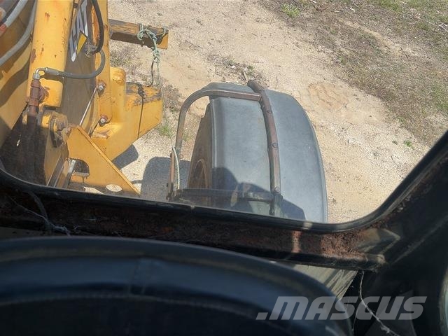 CAT TH62 Telescopic handlers
