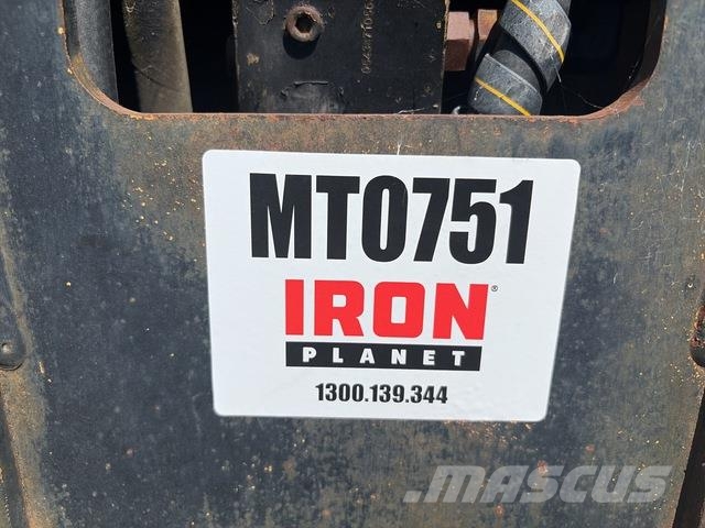 CAT TH62 Telescopic handlers