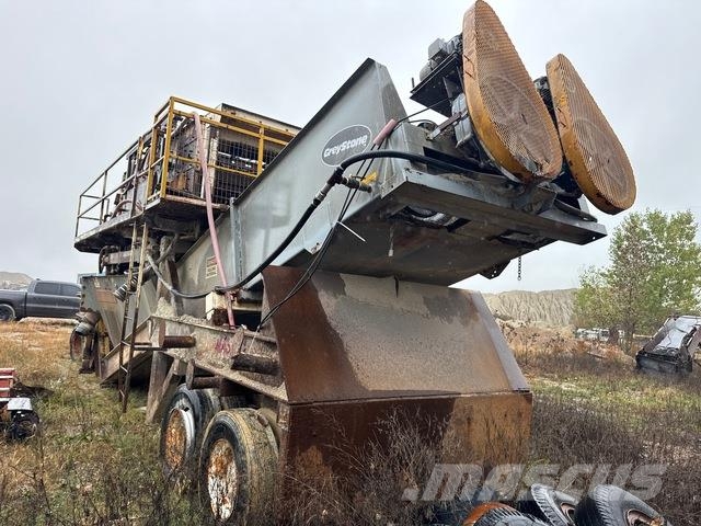 Cedarapids Pressure washer containers