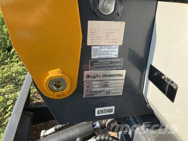 CFG XZ20R Kāpurķēžu ekskavatori