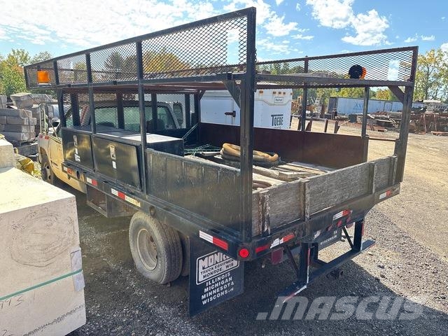 Chevrolet  Flatbed / Dropside trucks