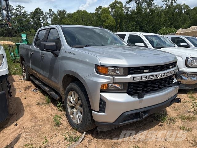 Chevrolet 1500 Пікапи / Бічне розвантаження
