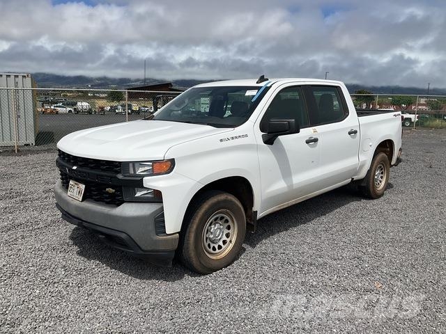 Chevrolet 1500 Vieglais kravas automobilis/izkraušana no sāniem