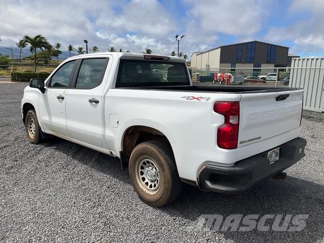 Chevrolet 1500 Vieglais kravas automobilis/izkraušana no sāniem