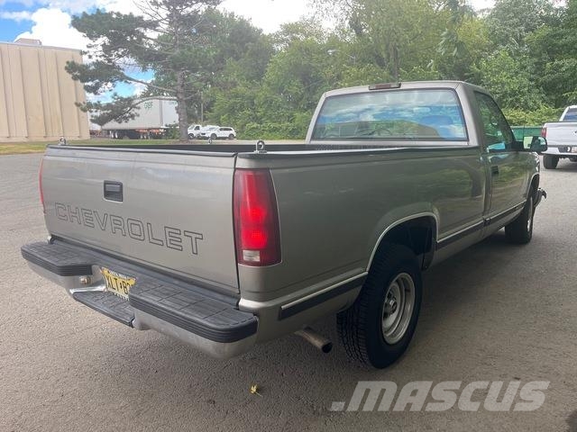 Chevrolet 1500 شاحنات خفيفة/مفصلية الجوانب