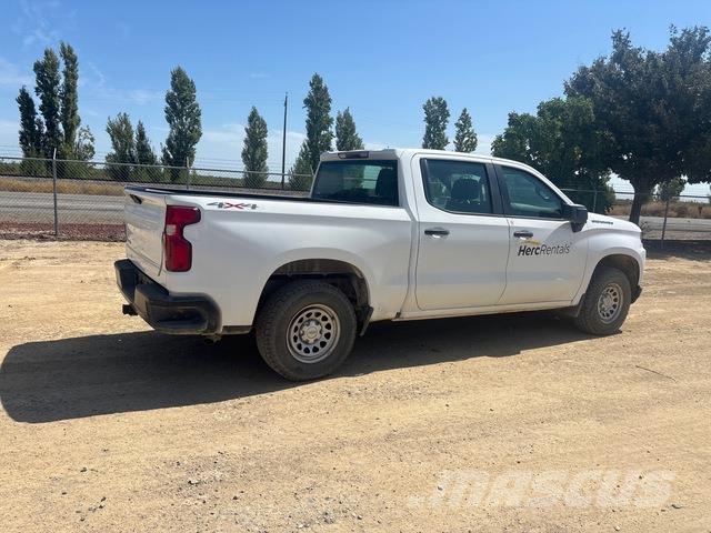 Chevrolet 1500 شاحنات خفيفة/مفصلية الجوانب