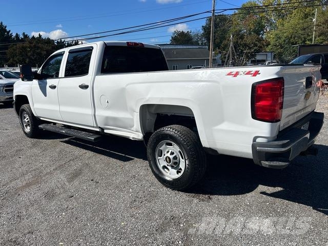 Chevrolet 2500 皮卡.傳統半斗卡車/側卸板