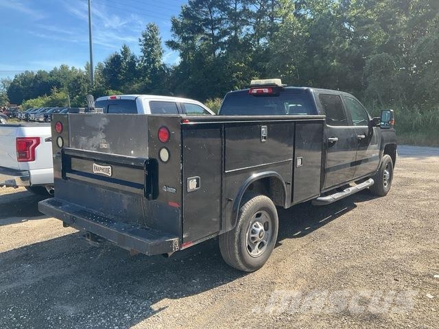 Chevrolet 2500HD شاحنات خفيفة/مفصلية الجوانب