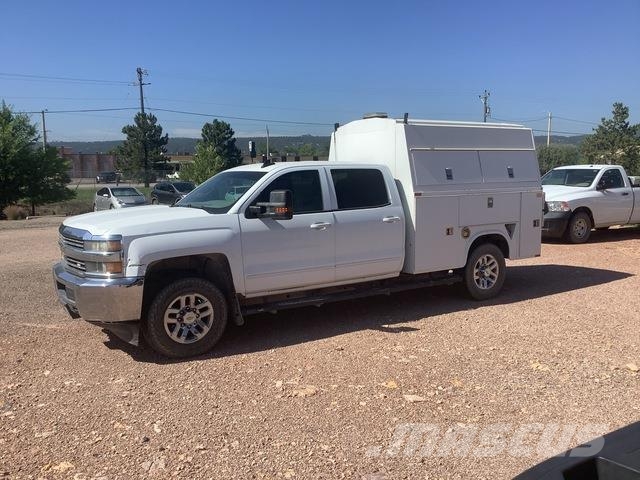 Chevrolet 3500 HD Pikapai / Bortiniai sunkvežimiai