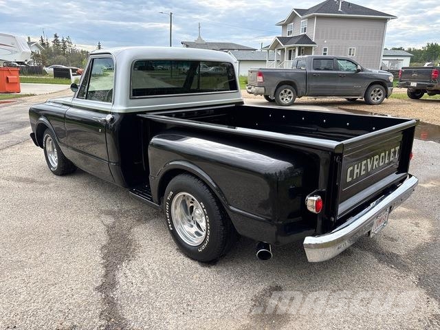 Chevrolet C10 شاحنات خفيفة/مفصلية الجوانب