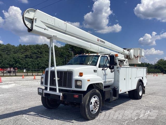 Chevrolet C7500 Моторизирани платформи с талига