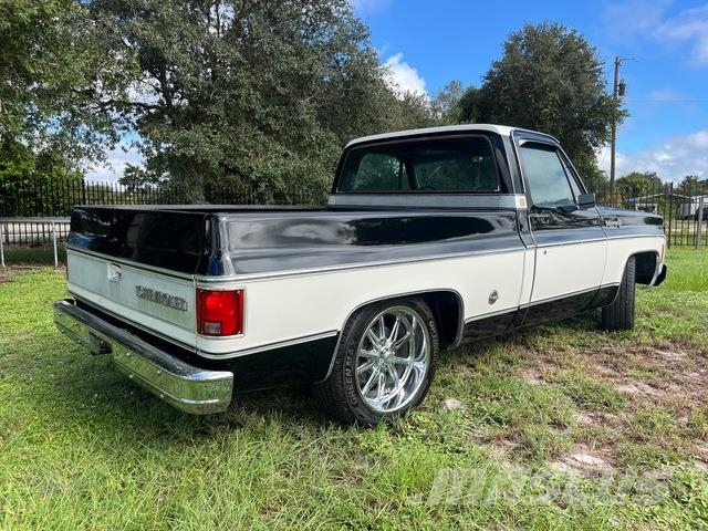 Chevrolet Cheyenne Super C10 Kiperi