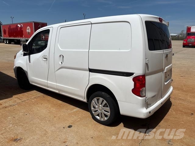 Chevrolet City Express Kaubikud