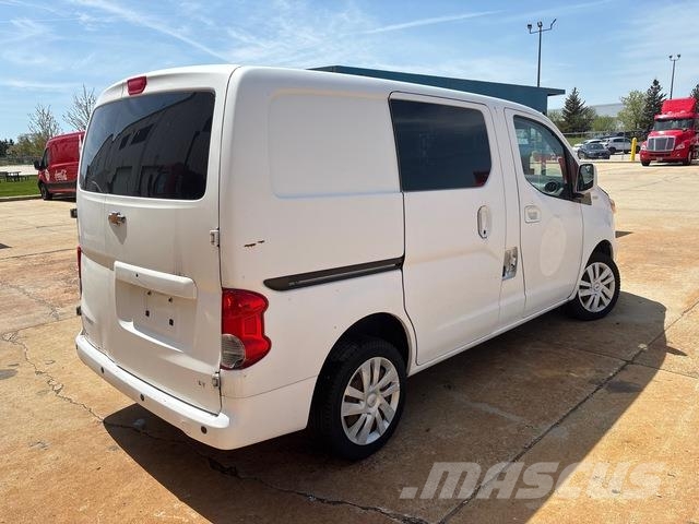Chevrolet City Express Kaubikud