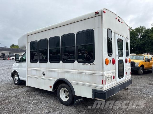 Chevrolet Express Mini autobusi