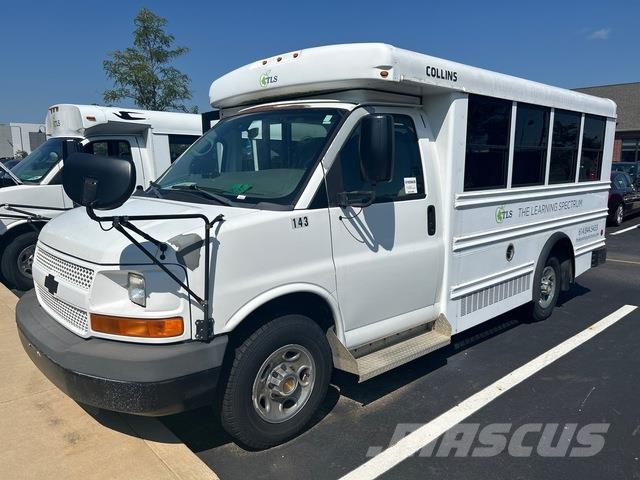 Chevrolet Express Mini bus
