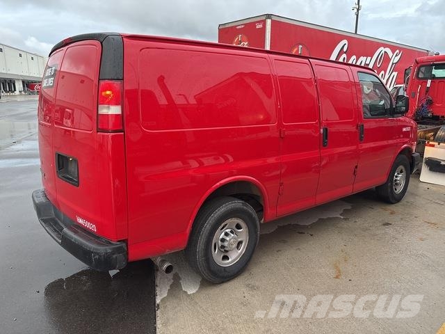 Chevrolet Express 2500 Krovininiai furgonai