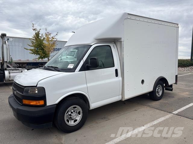Chevrolet Express 3500 Furgons