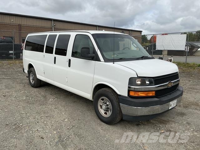 Chevrolet Express 3500 LT Automobili