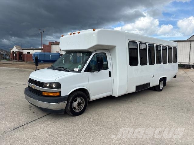 Chevrolet G4500 Express Mini bus