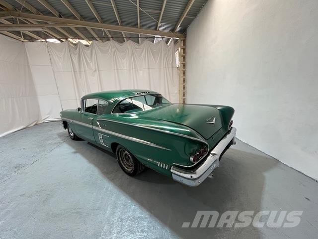 Chevrolet Impala PKWs
