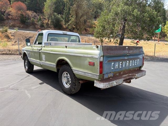 Chevrolet K20 Pikaplar