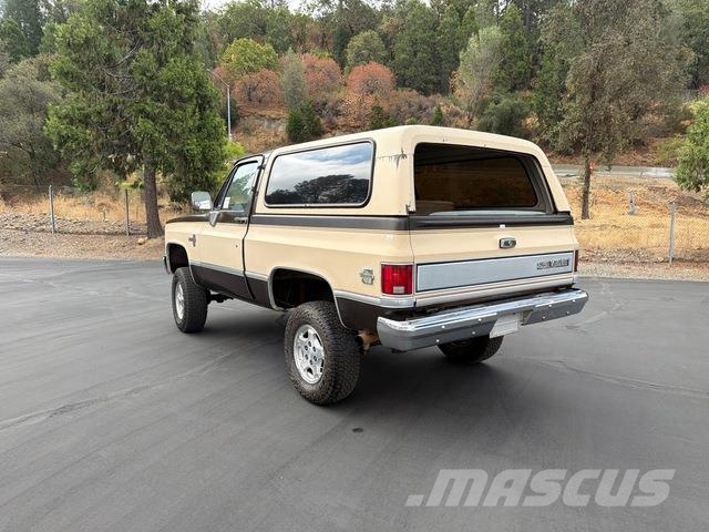 Chevrolet K5 Blazer Otomobiller