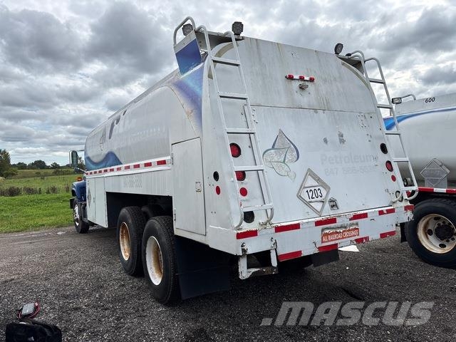 Chevrolet Kodiak C7500 Tovornjaki cisterne