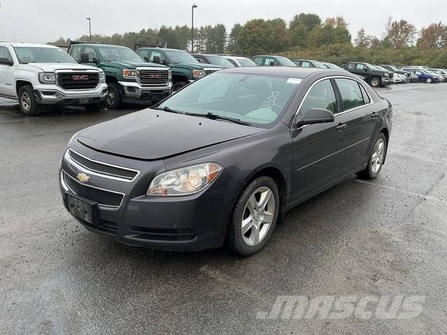 Chevrolet Malibu LS 자동차