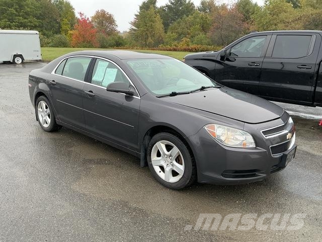Chevrolet Malibu LS Automobili