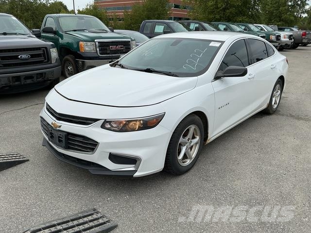 Chevrolet Malibu LS 자동차