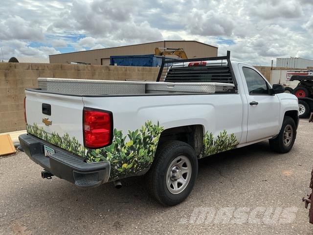 Chevrolet Silverado 1500 Vieglais kravas automobilis/izkraušana no sāniem