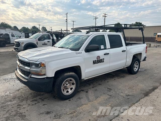Chevrolet Silverado 1500 Vieglais kravas automobilis/izkraušana no sāniem