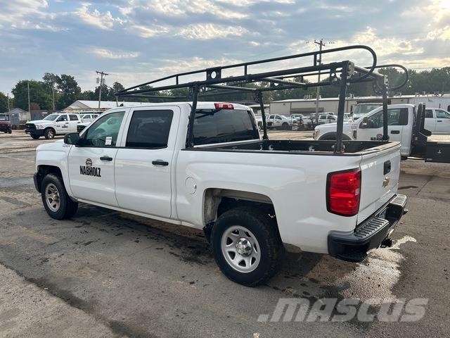 Chevrolet Silverado 1500 Vieglais kravas automobilis/izkraušana no sāniem