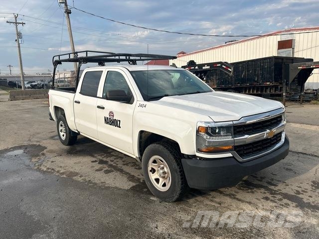 Chevrolet Silverado 1500 Vieglais kravas automobilis/izkraušana no sāniem
