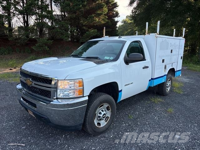 Chevrolet Silverado 2500HD Nakladacia/sklápacia bočnica