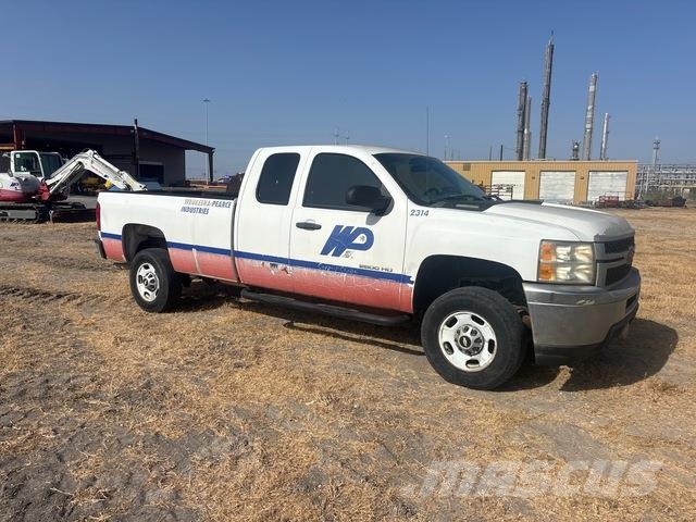 Chevrolet Silverado 2500HD Caja abierta/laterales abatibles