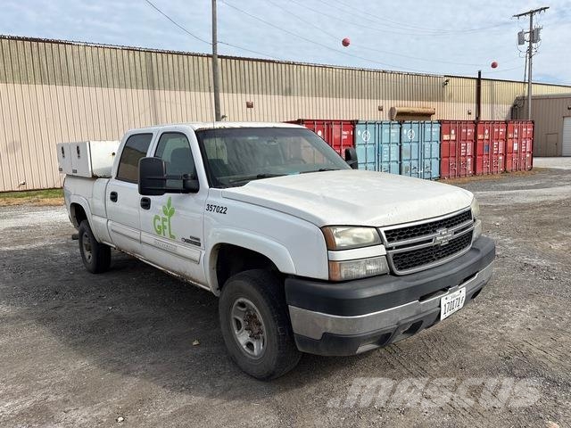Chevrolet Silverado 2500HD Pik up kamioni
