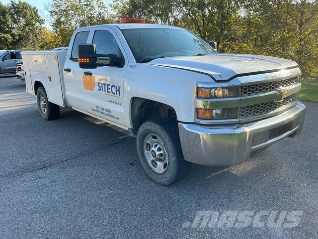 Chevrolet Silverado 2500HD Pick-upy / Pojazdy z otwieranymi burtami