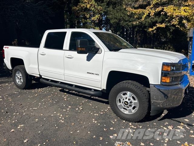 Chevrolet Silverado 2500HD Prekucniki