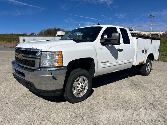 Chevrolet Silverado 2500HD Caja abierta/laterales abatibles