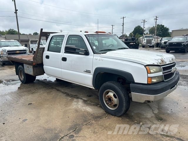 Chevrolet Silverado 3500 Pritschenwagen/Pritschenwagen mit Seitenklappe